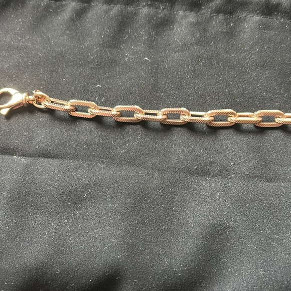 Lisa Robertson Rose gold small bracelet! - Picture 2 of 5
